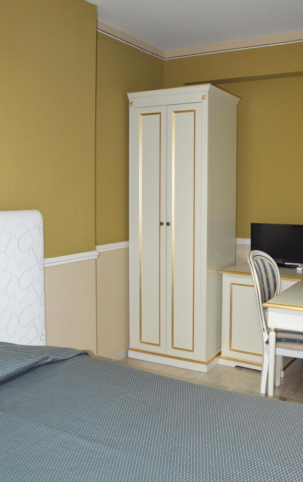 Nouvel Hotel Des Bains Pesaro Værelse billede