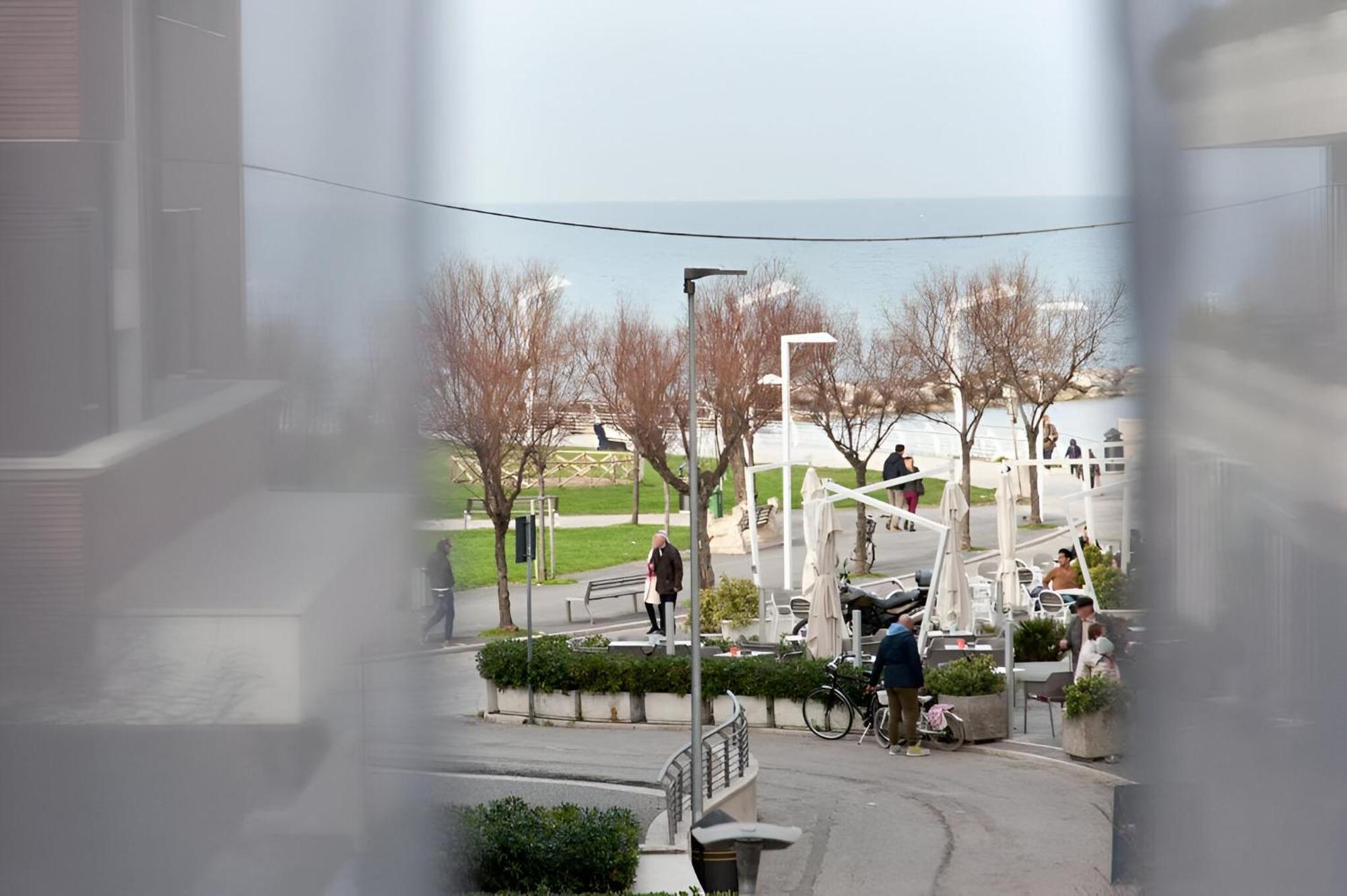 Nouvel Hotel Des Bains Pesaro Eksteriør billede