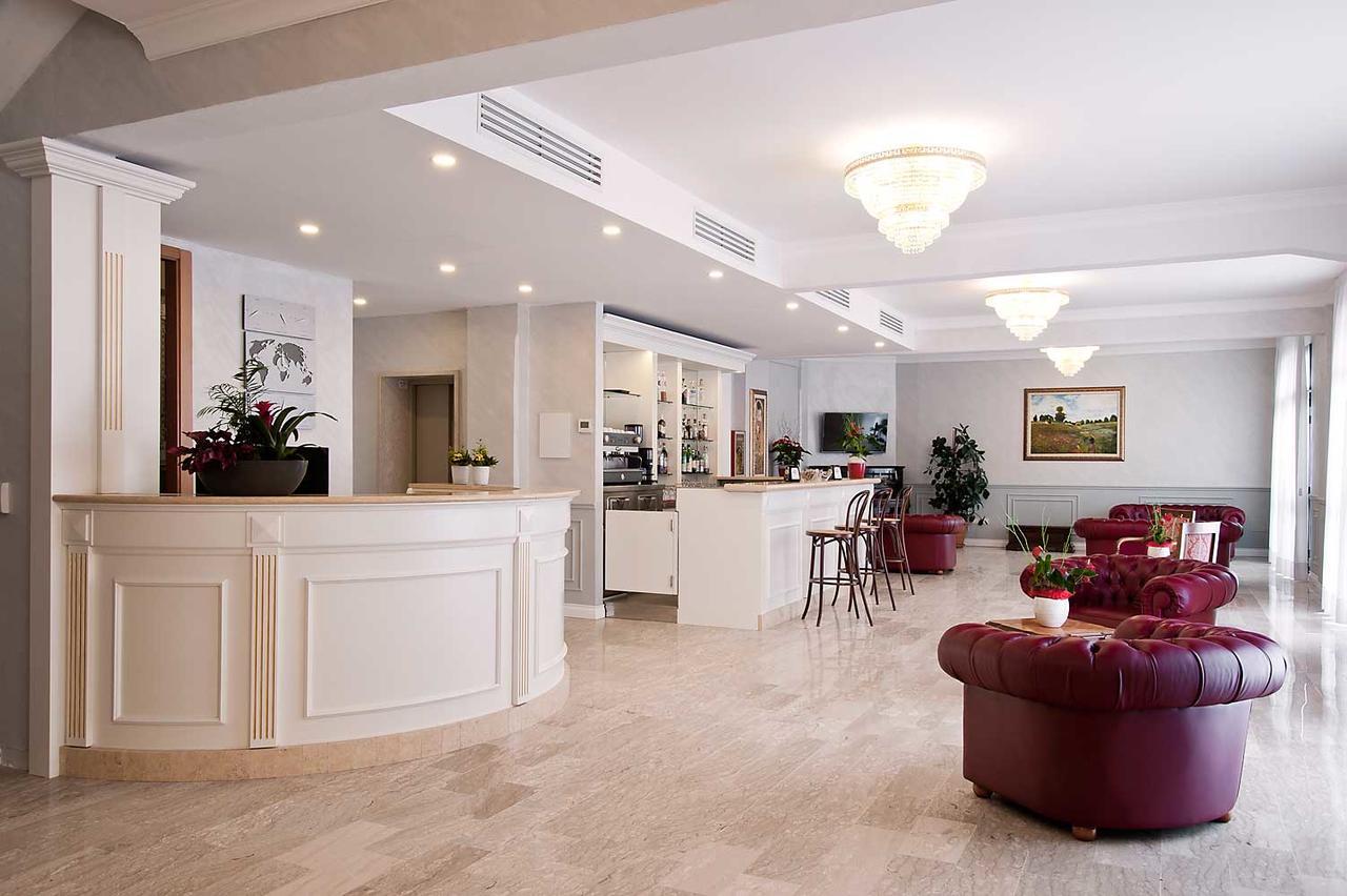Nouvel Hotel Des Bains Pesaro Eksteriør billede