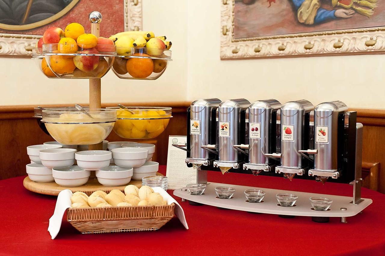 Nouvel Hotel Des Bains Pesaro Eksteriør billede